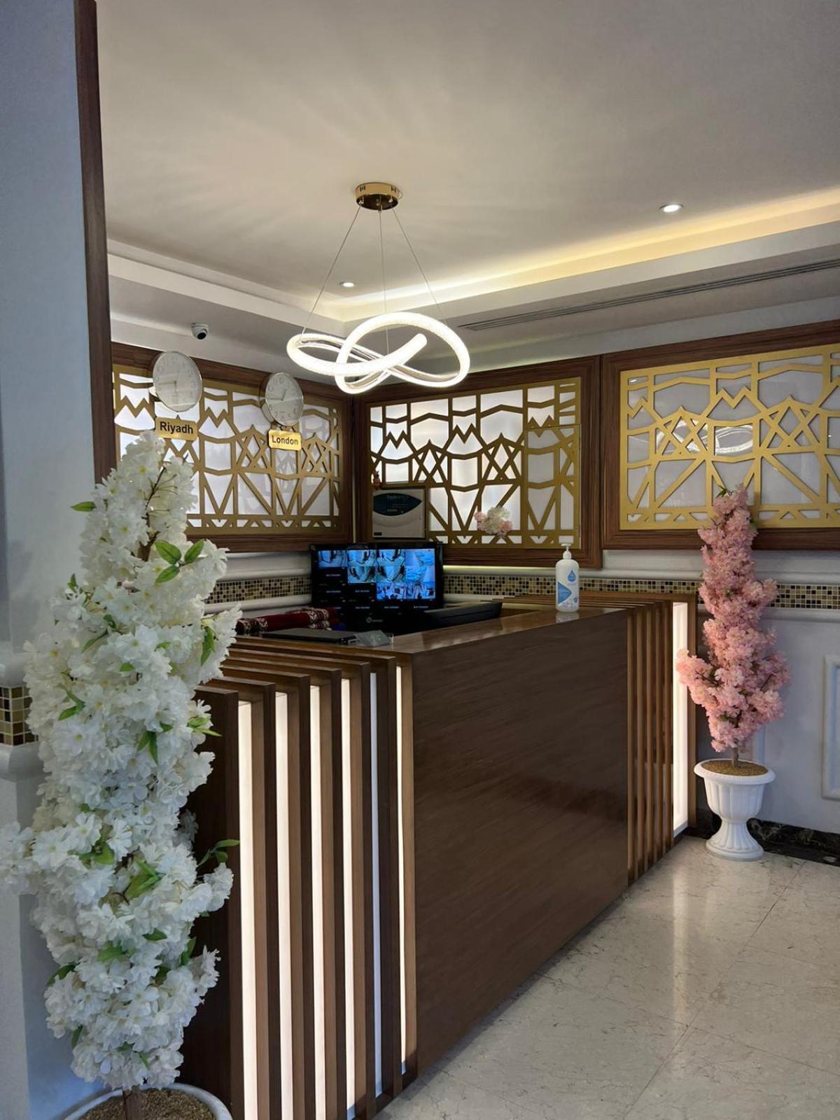 ال متعب سويتس المرسلات Aparthotel Riyadh Exterior photo