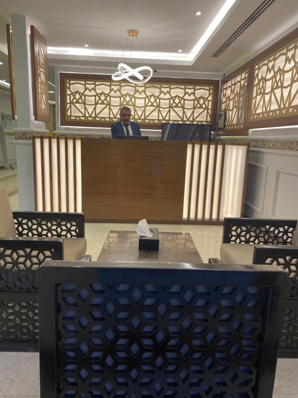 ال متعب سويتس المرسلات Aparthotel Riyadh Exterior photo