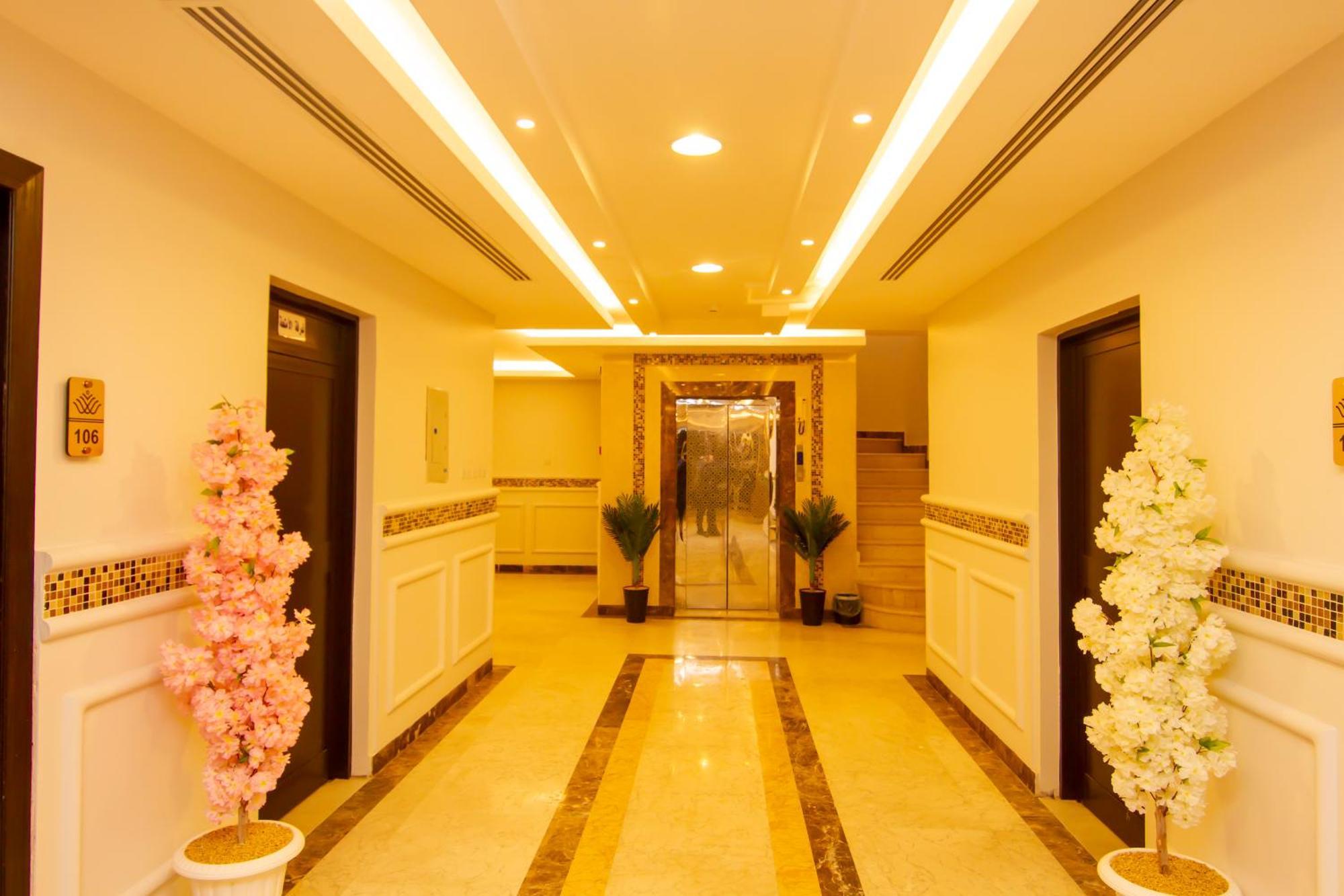 ال متعب سويتس المرسلات Aparthotel Riyadh Exterior photo